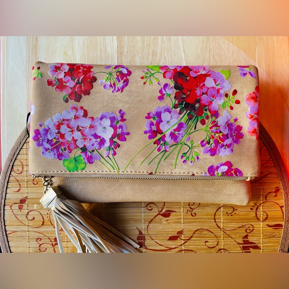 NEW Floral Clutch Pouch